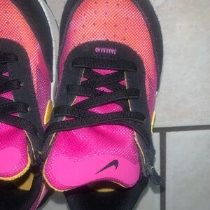 Toddle Nike waffle one racer!